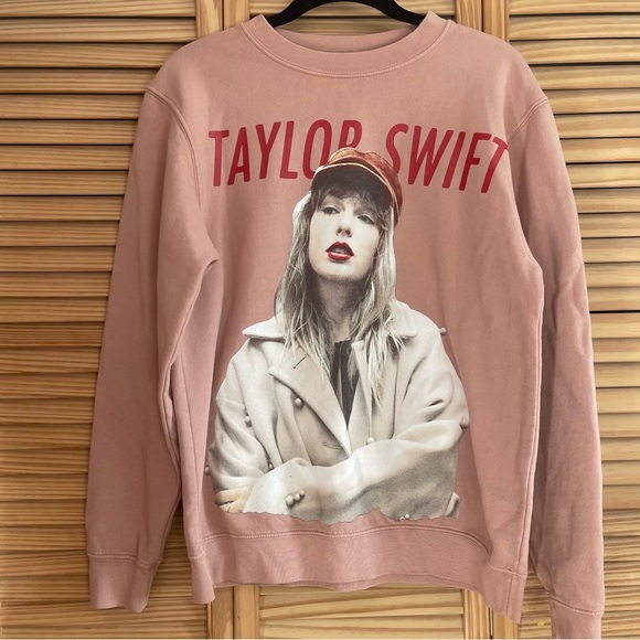 Taylor Swift You Look Like Bad News Crew Sweatshirt M - Picture 1 of 2